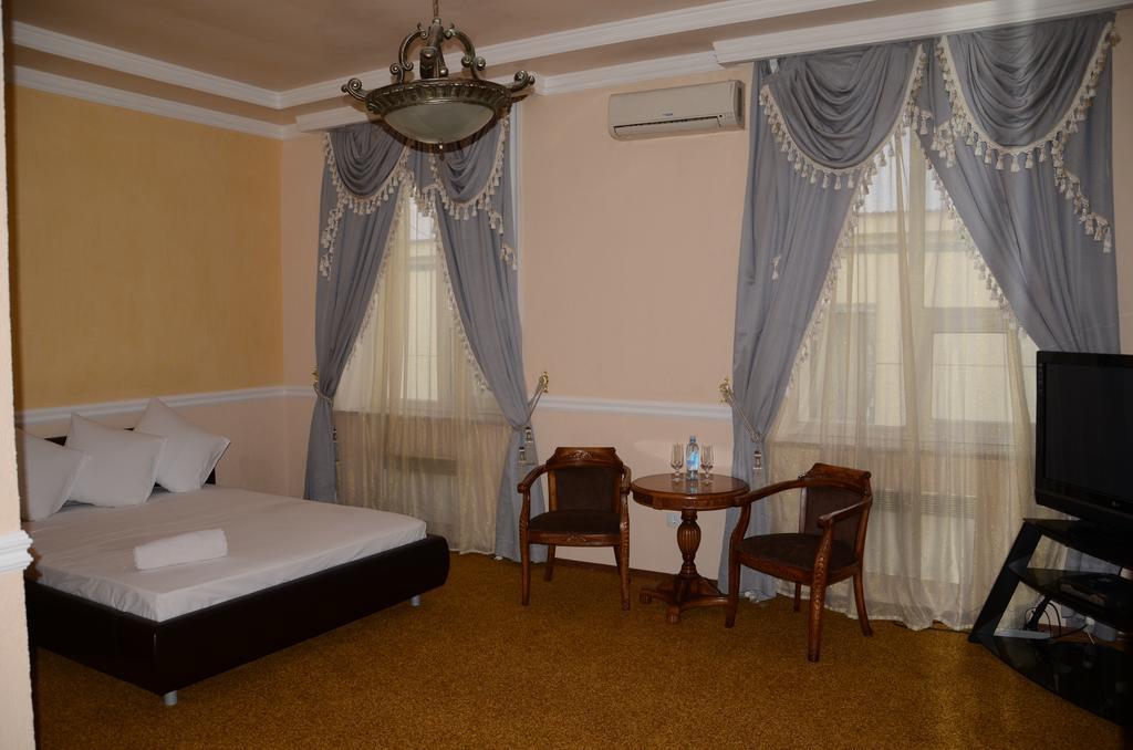 Saryarka Hotel Astana Cameră foto